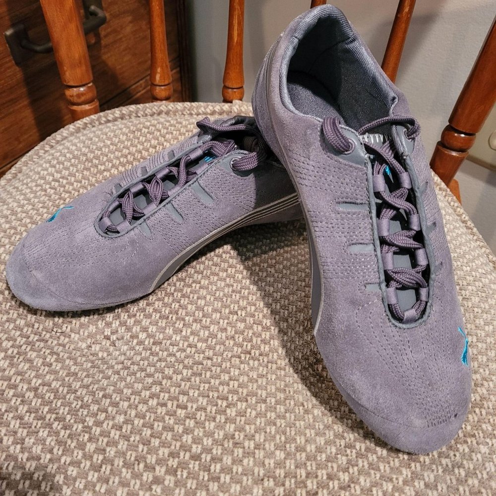 Puma low profile grey women's 7    JH694